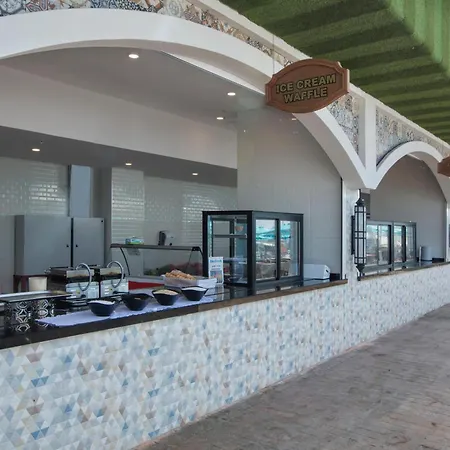 Granada Luxury Beach-2