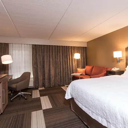 Hampton Inn Seymour-2