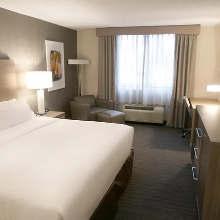 Holiday Inn Fargo By Ihg-2