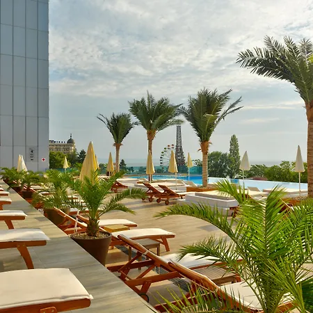 International Hotel Casino & Tower Suites-3