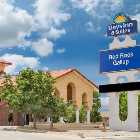 Days Inn & Suites By Wyndham Red Rock-Gallup-2