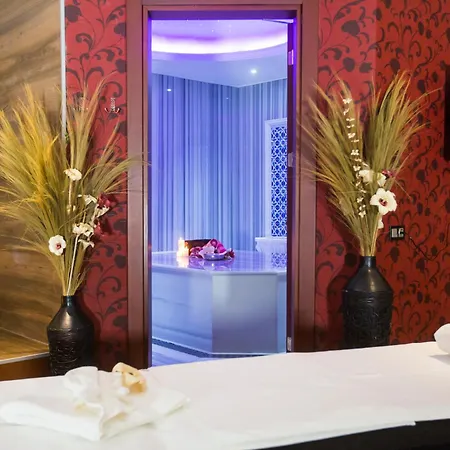 Wyndham Batumi-2