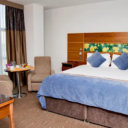 The Gateway Hotel-3
