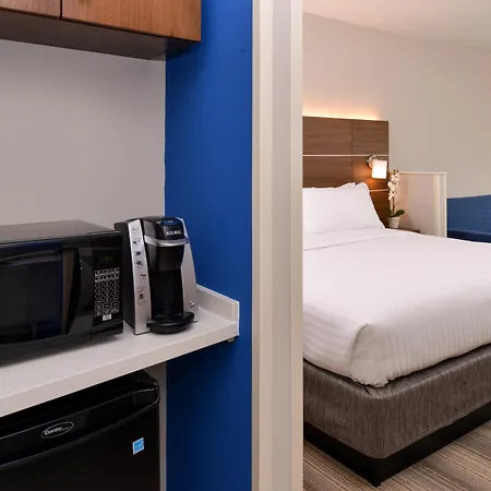 Holiday Inn Express & Suites Alachua - Gainesville Area By Ihg-3
