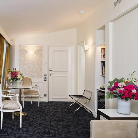 Hotel Saint-Petersbourg Opera & Spa-2
