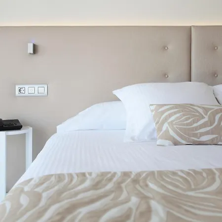 Iberostar Waves Cala Millor - Adults Only-3
