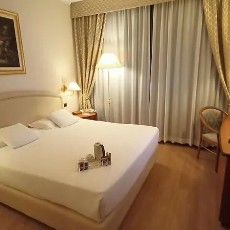 Best Western Hotel Globus City-2