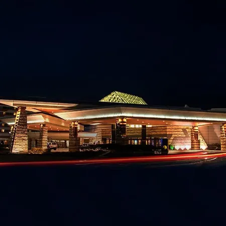 Mohegan Pennsylvania Casino Resort - Adults Only-2