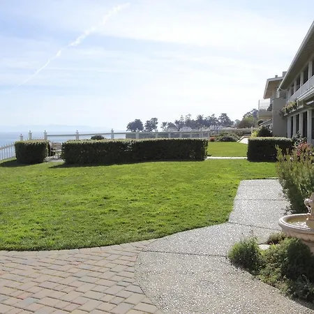 Sea & Sand Inn-2