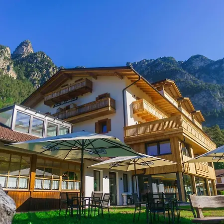 Dolomitenhotel Weisslahnbad-2
