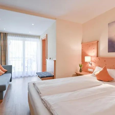 Hotel Alpenstuben-3