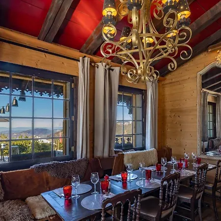 Le Coucou Hotel Restaurant & Lounge-Bar-3