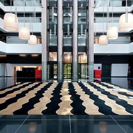Hilton Madrid Airport-2