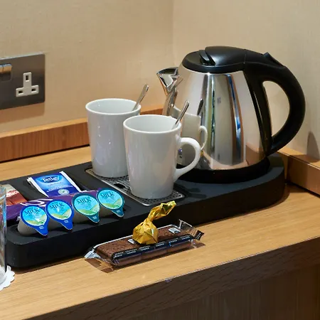 Crowne Plaza London Ealing By Ihg-3