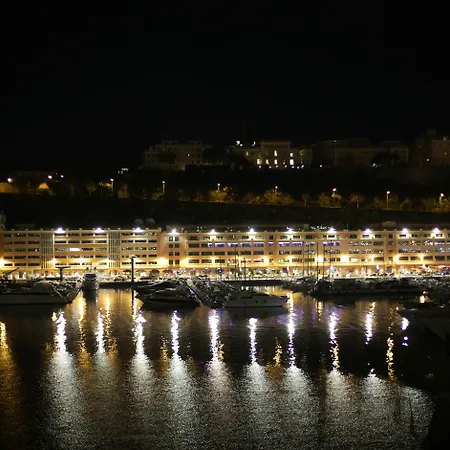 Port Palace-2