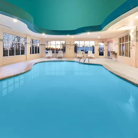 Holiday Inn Express & Suites Southport - Oak Island Area By Ihg-3