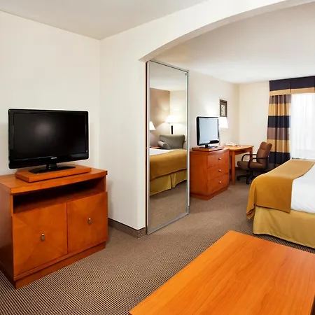 Holiday Inn Express Forest City By Ihg-3