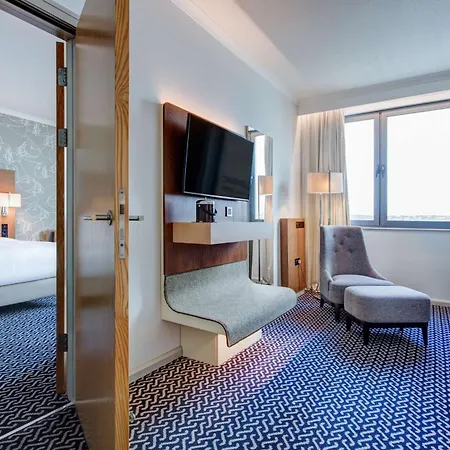 Radisson Blu Waterfront Hotel, Jersey-3