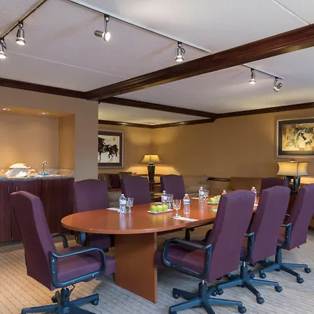 Holiday Inn Cleveland - South Independence By Ihg-2