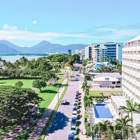 Cairns Harbourside Hotel-2