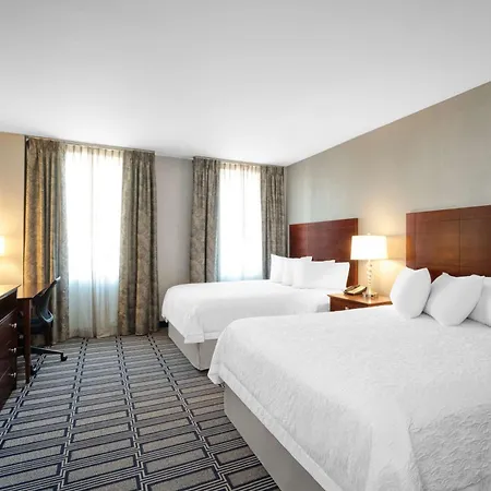 Hampton Inn & Suites Providence Downtown-2
