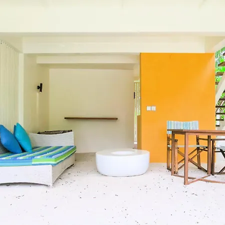 Holiday Inn Resort Kandooma Maldives - Kids Stay & Eat Free And Free Roundtrip Speed Boat For A Minimum 4 Nights Stay-2