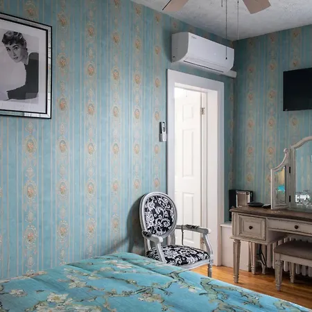 Prince Street Suites-3