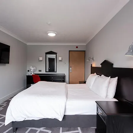 Village Hotel Liverpool-2