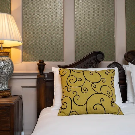 Cross Hands Hotel By Greene King Inns-2