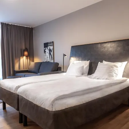 Quality Hotel 11 & Eriksbergshallen-3
