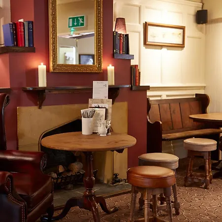 Royal George Hotel By Greene King Inns-3