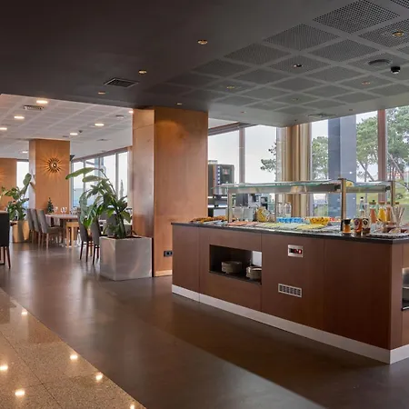 Hotel Versatile-3