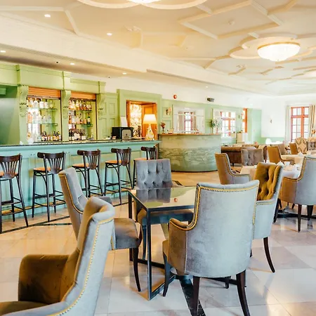 Pennyhill Park Hotel And Spa-3