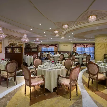 Royal Rose Hotel Abu Dhabi, Curio Collection By Hilton-2
