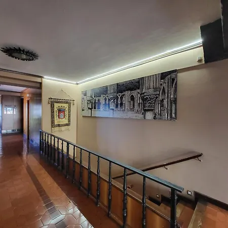 Hotel Leonor Mirón-3