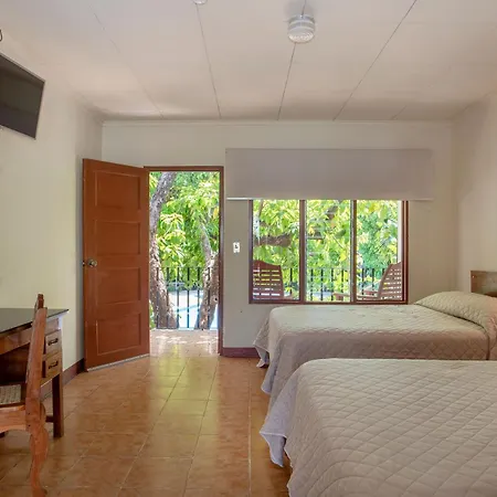 Hotel Boyeros-3