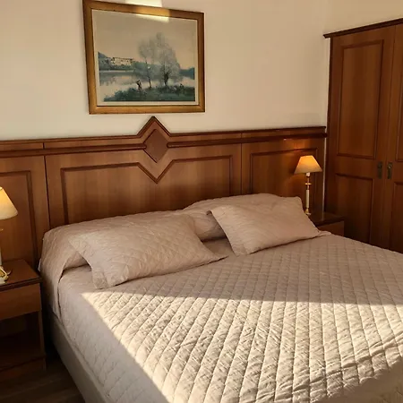 Hotel London Palace-3