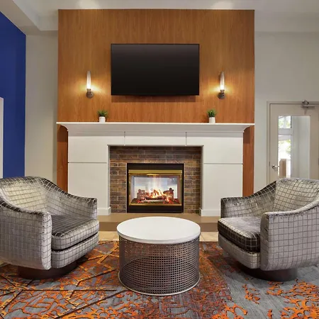 Hilton Garden Inn New Orleans Convention Center-3