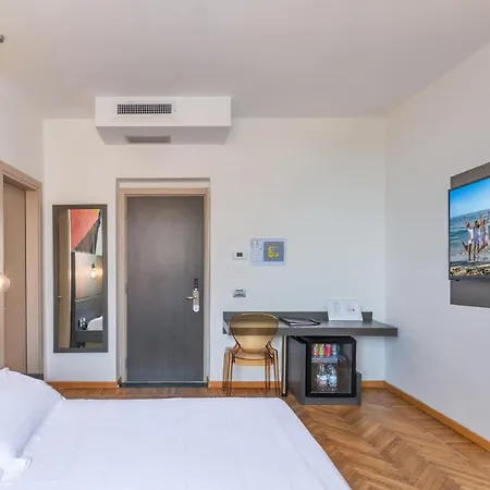 Hotel Tirreno-3
