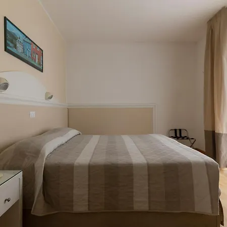 Hotel Miami-3