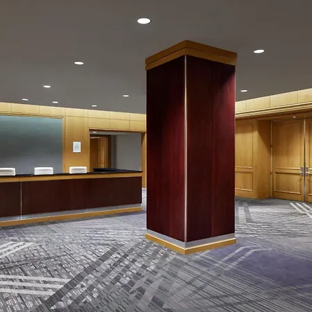 Crystal Gateway Marriott-2