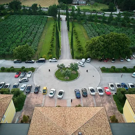 Delfina Palace Hotel-3