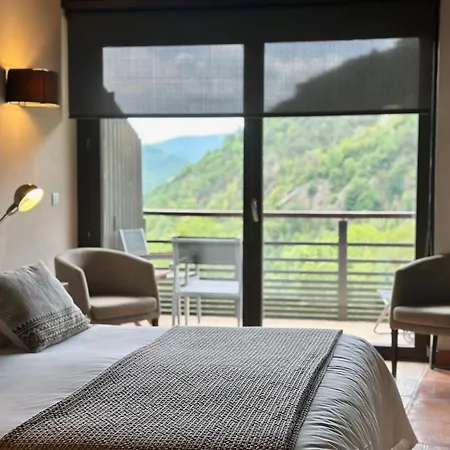 Hotel Rural-Spa Resguard Dels Vents-3