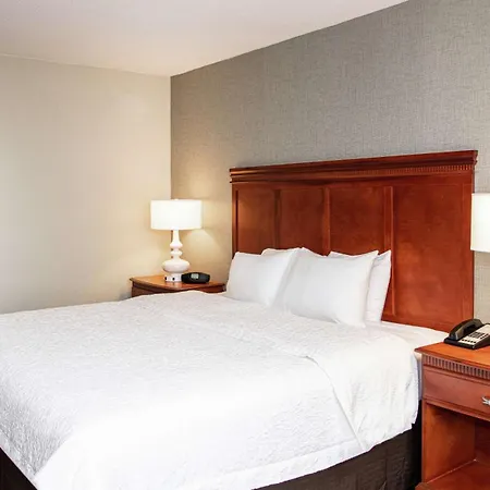 Hampton Inn Parsippany-2