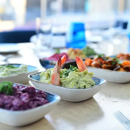 10 Karakoy-2