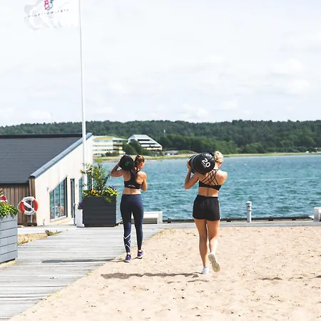 Stenungsbaden Yacht Club-2