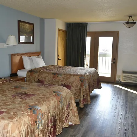 Grand Smokies Resort Lodge Pigeon Forge-3