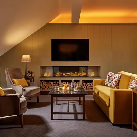 Westport Plaza Hotel, Spa & Leisure-3