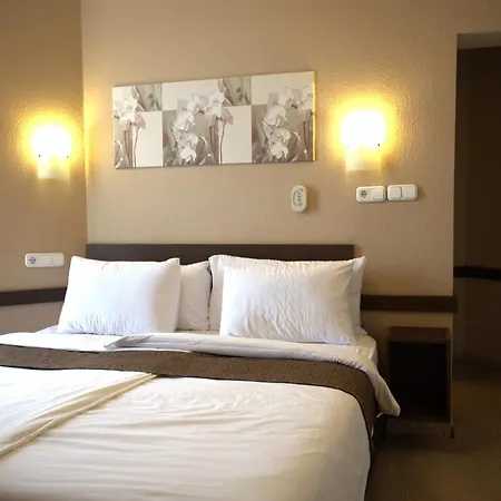 Hotel La Riva-3