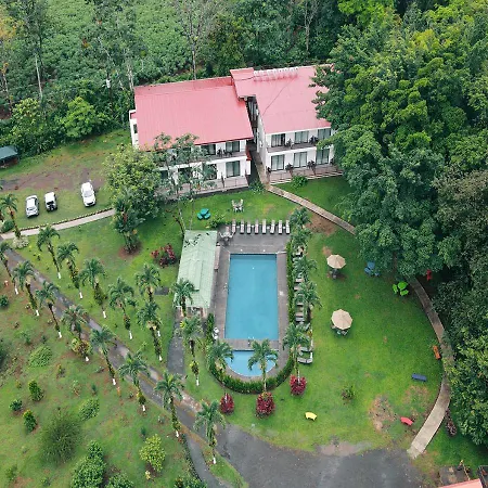 Hotel Eco Arenal-3